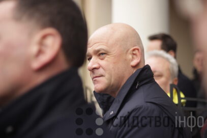 Зображення для публікації 'Дорогий «Краян»: за що судять міського голову Одеси Труханова'