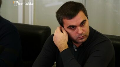Зображення для публікації 'Бізнесмен-боксер Щур прострелив ногу перехожому. Його випустили під домашній арешт'