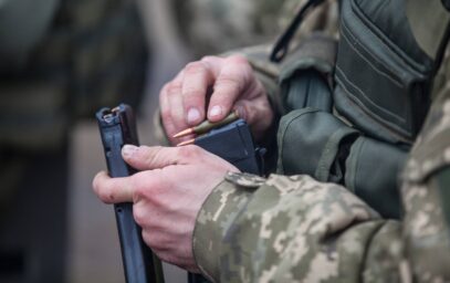 Зображення для публікації 'Жительці Донеччини, яка передавала терористам дані про переміщення українських військ, дали три роки умовно'