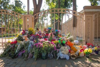Зображення для публікації 'Батько загиблої у таборі «Вікторія» дитини просить відкрити провадження проти Труханова'