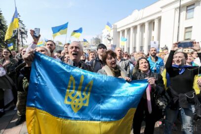 Зображення для публікації 'Мова на часі: чи зможе Зеленський скасувати «мовний закон»'