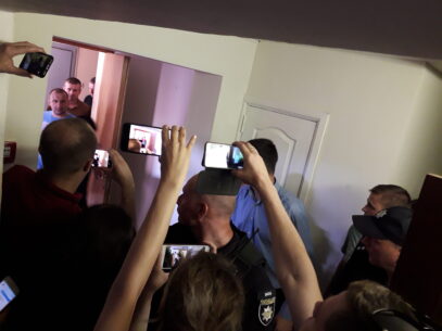 Зображення для публікації 'Поліцейських, які застрелили п’ятирічного хлопчика, взяли під варту'