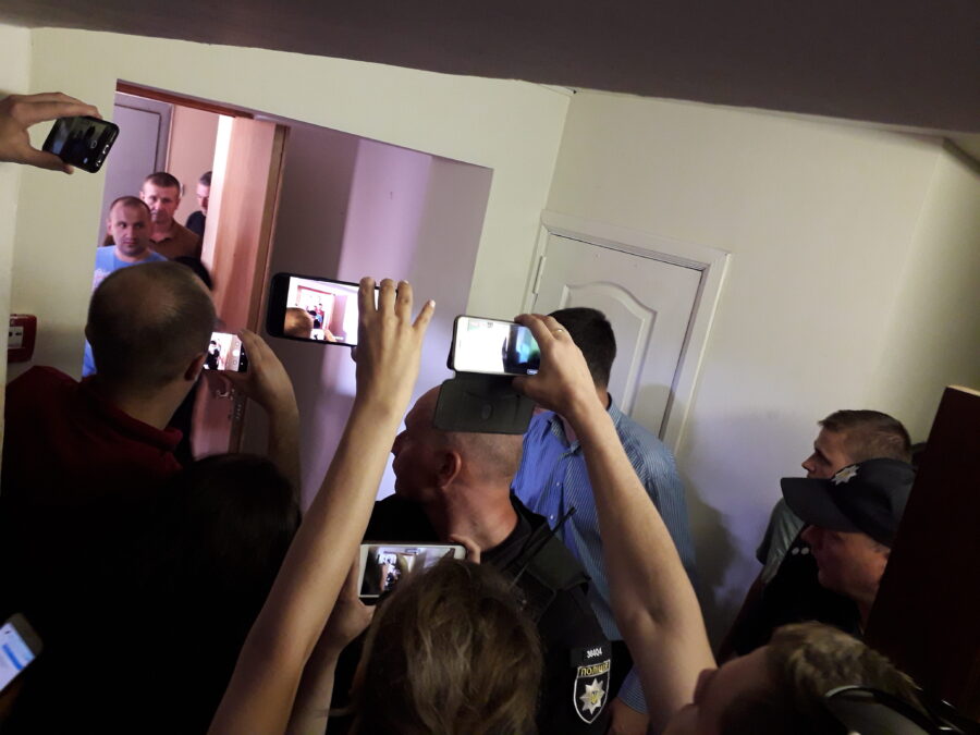 Зображення для публікації 'Поліцейських, які застрелили п’ятирічного хлопчика, взяли під варту'