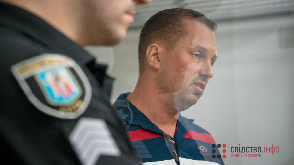 Справа на 70 мільйонів цигарок: у чому підозрюють ексначальника Одеської поліції Головіна