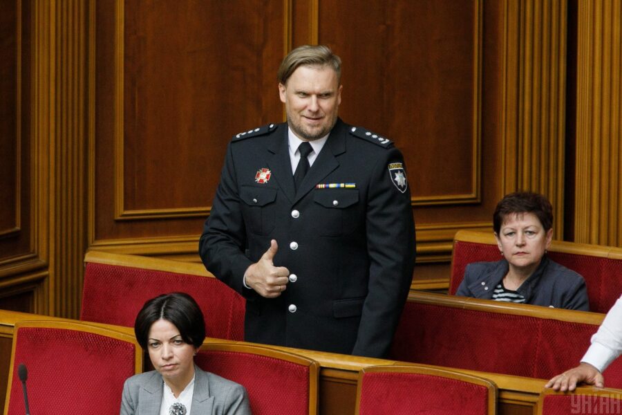 Зображення для публікації 'Нові заступники Князєва зберігають десятки тисяч доларів готівкою'