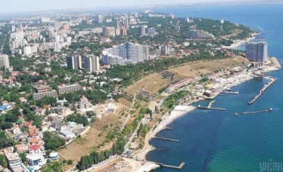 Зображення для публікації 'Суд арештував пансіонат біля моря в Одесі, який продали на аукціоні в 6 разів дешевше'