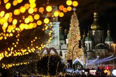 Зображення для публікації '15 млн на свята у Дніпрі та 800 тис. на ремонт прикрас в Сумах: Скільки міста витратили на новорічні урочистості'