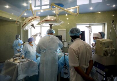 Зображення для публікації 'Підприємець, обвинувачений у фальсифікаті, поставив обладнання до 18 українських лікарень'