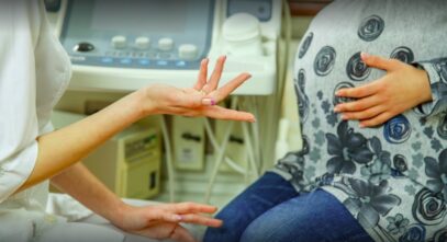 Зображення для публікації 'Власник столичної клініки BioTexCom вів бізнес у Молдові із сином експрезидента країни, — розслідування'
