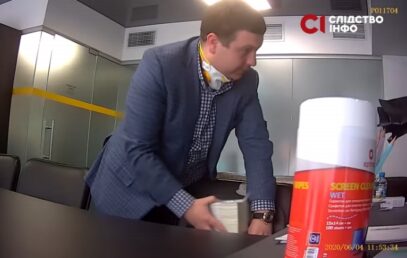 Зображення для публікації 'Суд відмовився збільшити заставу спійманому на 100 тисячах доларів хабаря прокурору Мазурику'