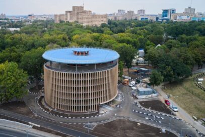 Зображення для публікації 'На будівництво «вже готового» паркінгу в Харкові виділили ще 19 млн грн'