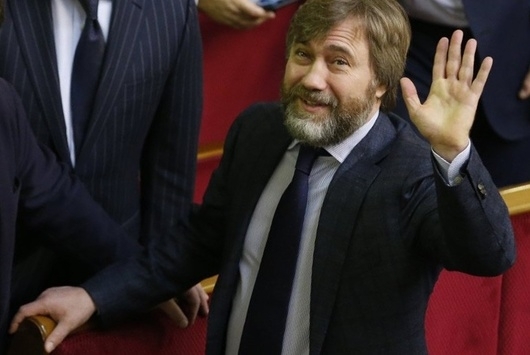 Зображення для публікації 'НАЗК просить закрити справи щодо Гладковського, Шуфрича, Тупицького й Новинського: наслідок рішення Конституційного суду'