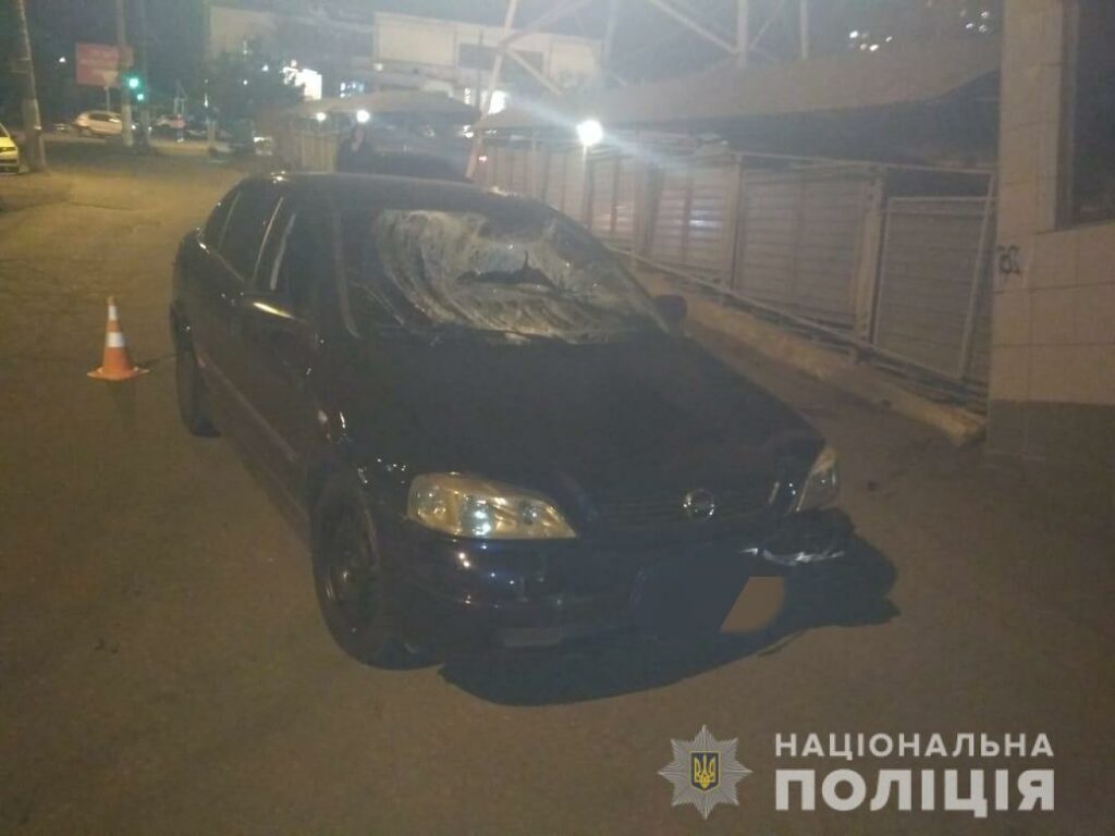 Одеський поліцейський, який збив напідпитку двох людей, відбувся іспитовим терміном