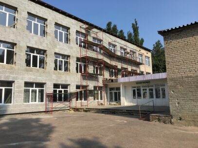 Зображення для публікації 'Спецбудуправління СБУ отримало понад 70 мілн грн з бюджету на реконструкцію школи в Авдіївці'