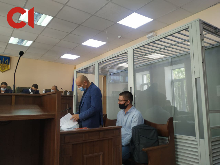Зображення для публікації 'Підозрюваному у вимаганні $80 тис. хабара ексслідчому СБУ збільшили розмір застави до 1,5 млн грн'