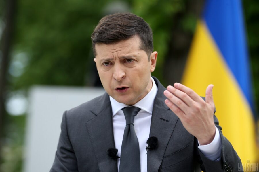 Зображення для публікації 'Родина президента мала намір отримувати дивіденди з офшору після приходу Зеленського до влади'
