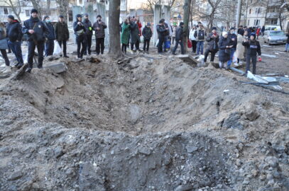 Зображення для публікації '«Працюємо, поки снаряд не прилетить»: Академмістечко після російських обстрілів'