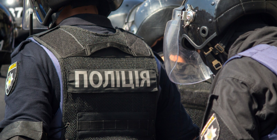 Зображення для публікації 'Поліція Києва хоче укласти договори на постачання амуніції на майже 2,4 млн грн з 24-річним підприємцем без досвіду '
