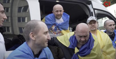 Зображення для публікації '«Ми бачили тільки зафарбовані вікна камери, це тотальний інформаційний вакуум»: перше інтерв’ю зі звільненим з полону журналістом Хилюком'