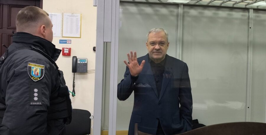 Зображення для публікації 'ВАКС частково задовольнив клопотання про незаконне затримання ексміністра Галущенка, він залишається під вартою'