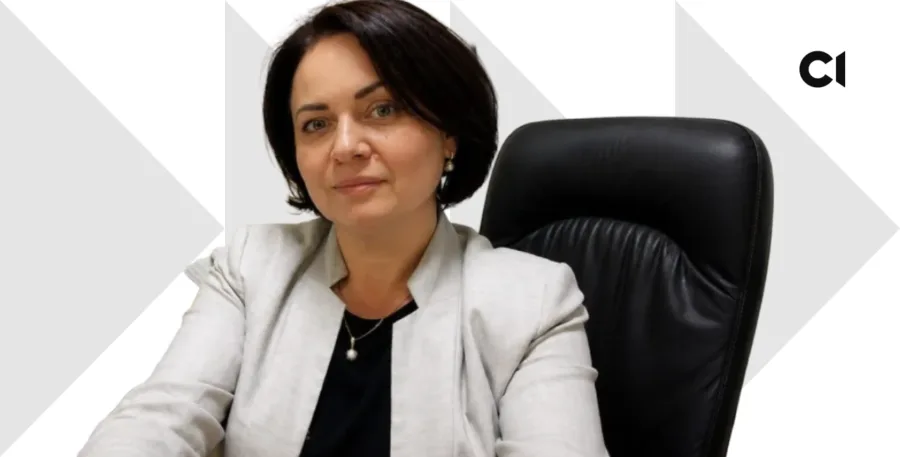 Зображення для публікації 'Відсторонення на три місяці замість звільнення: ВРП помʼякшила покарання для судді, яка винесла вирок в інтересах свого друга'