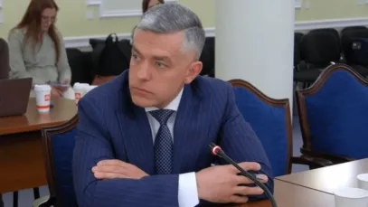 Зображення для публікації '«Вони там до ночі “куралесили”». Гладишенко міг підробляти документи для легалізації застави Галущенку'